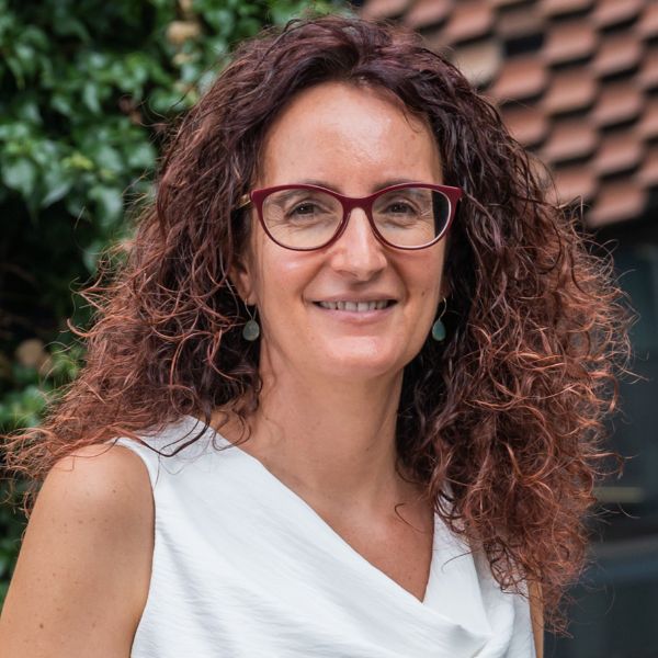 Dra. Mª Rosa Ballester